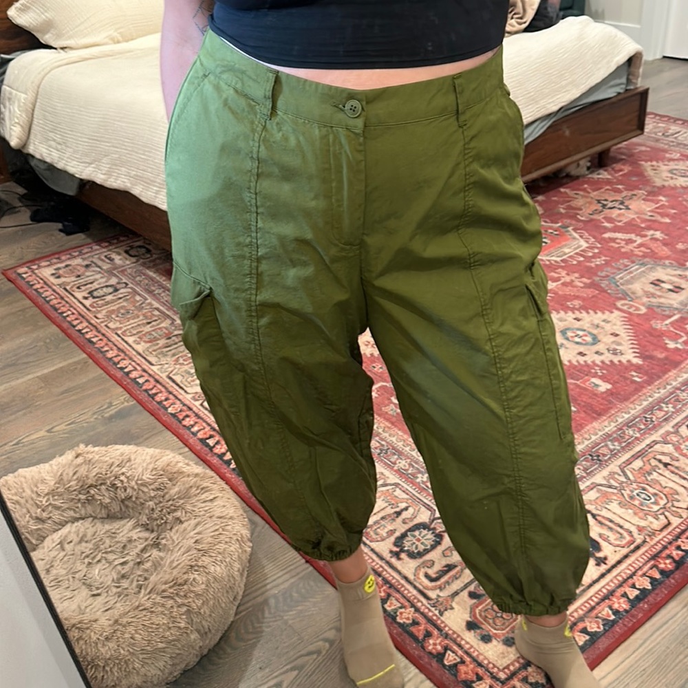 Green Cargo pants